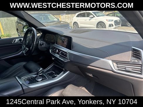Used 2020 BMW X5 M50i w/ Premium Enhanced Package AWD/4WD image 18