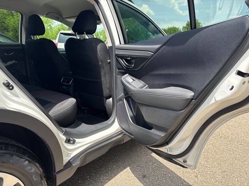 Used 2022 Subaru Outback Premium AWD/4WD image 22