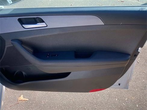 Used 2018 Hyundai Sonata ECO image 35