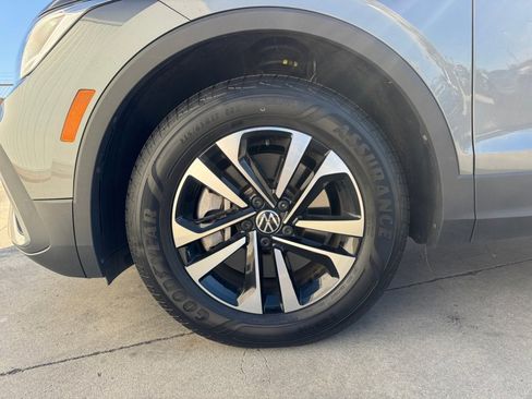 Used 2023 Volkswagen Tiguan S image 31
