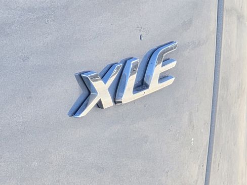 Used 2023 Toyota Corolla Cross XLE image 10