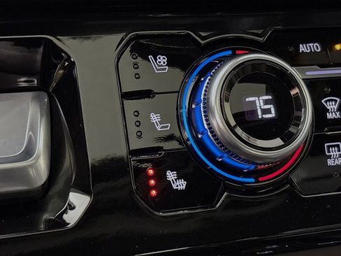 Certified 2023 GMC Sierra 1500 Denali w/ Denali Reserve Package image 25