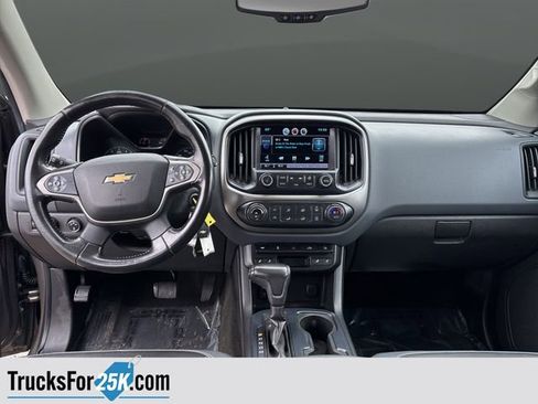 Used 2015 Chevrolet Colorado Z71 image 6