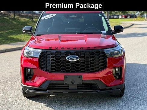 Used 2026 Ford Explorer ST-Line w/ Premium Package RWD image 9