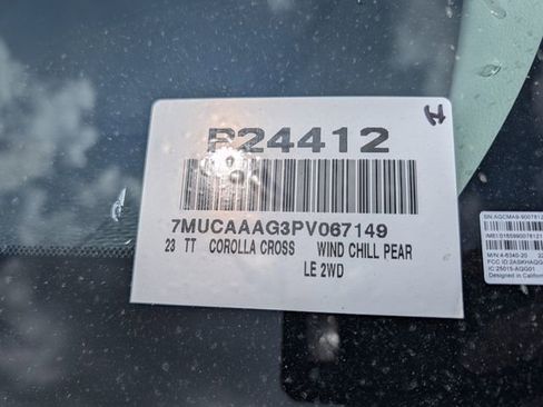 Used 2023 Toyota Corolla Cross LE FWD image 35