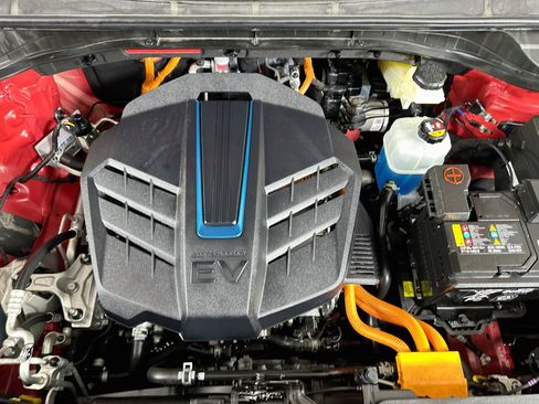 Used 2022 Kia Niro EX FWD image 32