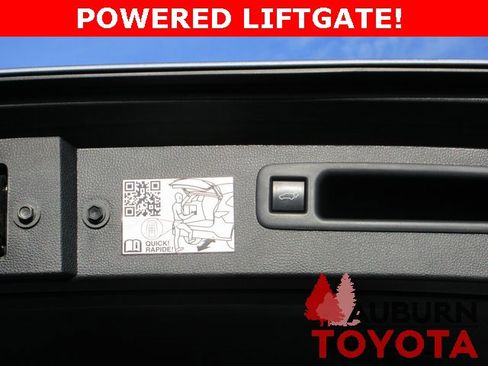 Certified 2022 Toyota Highlander Platinum image 8