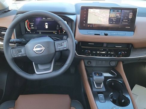 New 2026 Nissan Rogue Platinum w/ Platinum Premium Package image 8