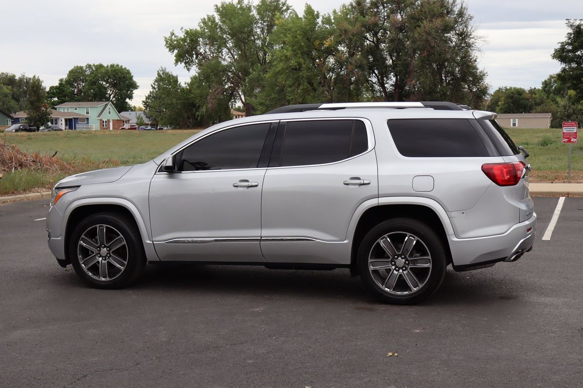 Used 2017 GMC Acadia Denali AWD/4WD image 8
