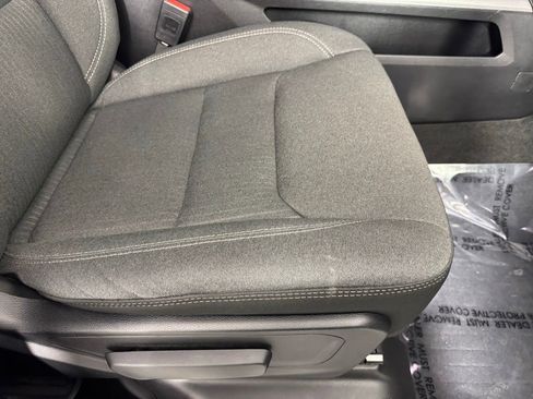 Used 2023 RAM 1500 Big Horn AWD/4WD image 42