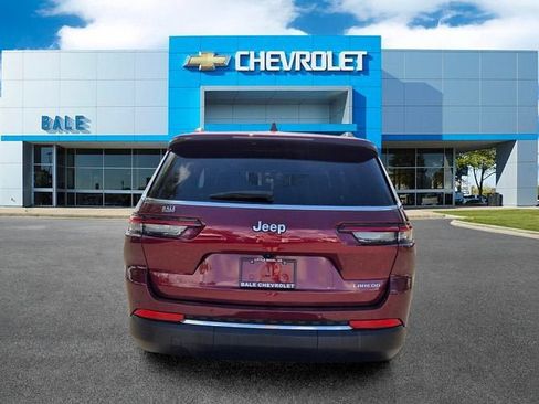 Used 2025 Jeep Grand Cherokee L Laredo w/ Luxury Tech Group I RWD image 4