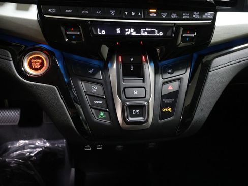 New 2026 Honda Odyssey Touring image 25