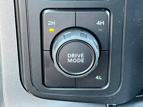 Used 2026 Ford F150 XLT w/ Equipment Group 302A MID AWD/4WD image 29