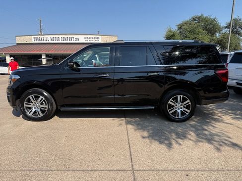 Used 2023 Ford Expedition Max Limited AWD/4WD image 4
