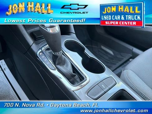 Used 2018 Chevrolet Cruze LT image 24