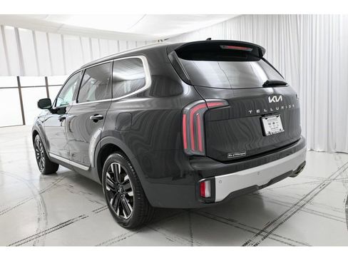 Used 2023 Kia Telluride SX Prestige image 5