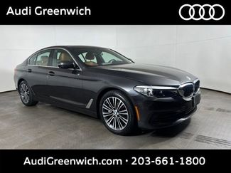Used 2019 BMW 530i xDrive w/ Premium Package AWD/4WD video 1