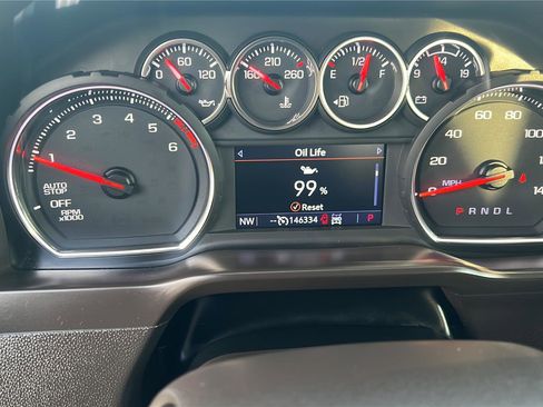 Used 2020 Chevrolet Silverado 1500 RST image 12