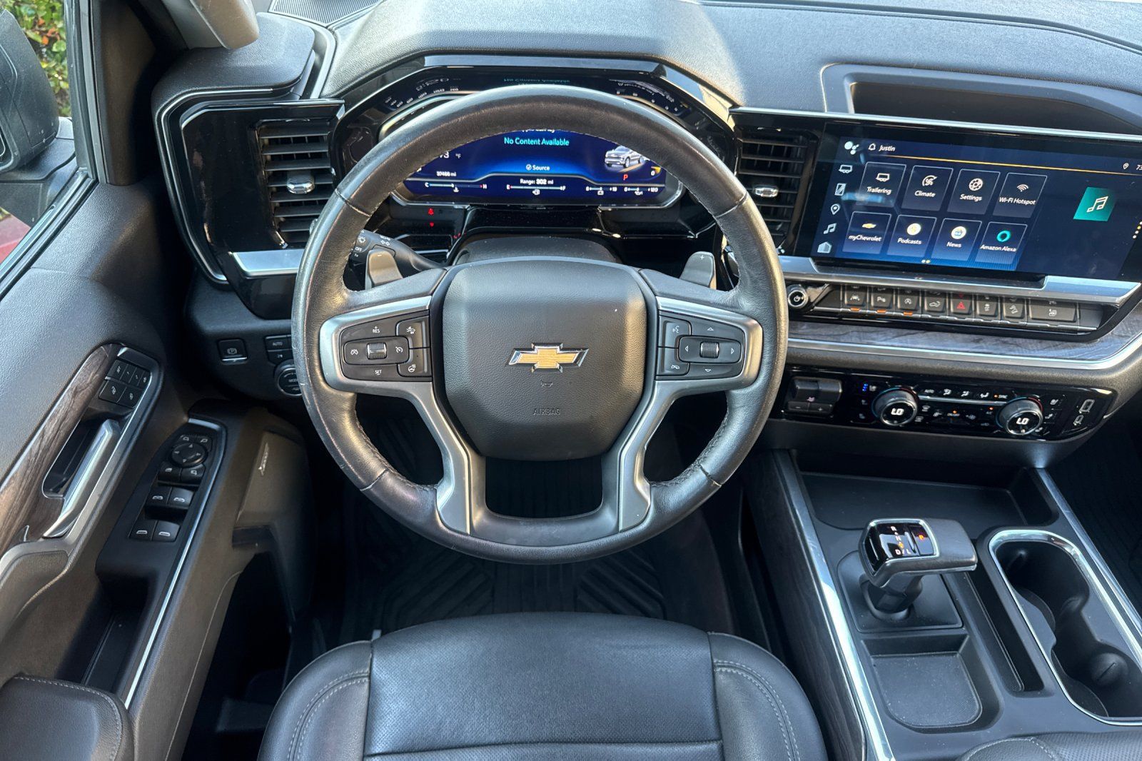 Used 2022 Chevrolet Silverado 1500 LTZ AWD/4WD image 17