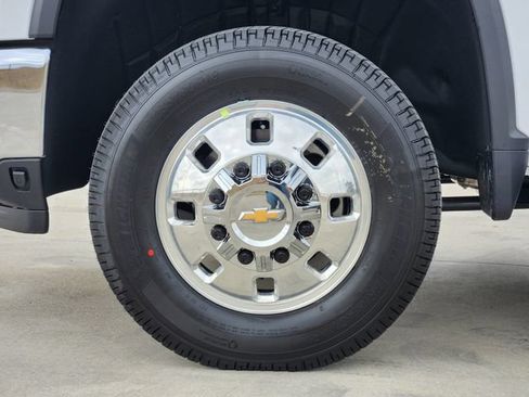 New 2026 Chevrolet Silverado 3500 LTZ w/ LTZ Plus Package AWD/4WD image 9