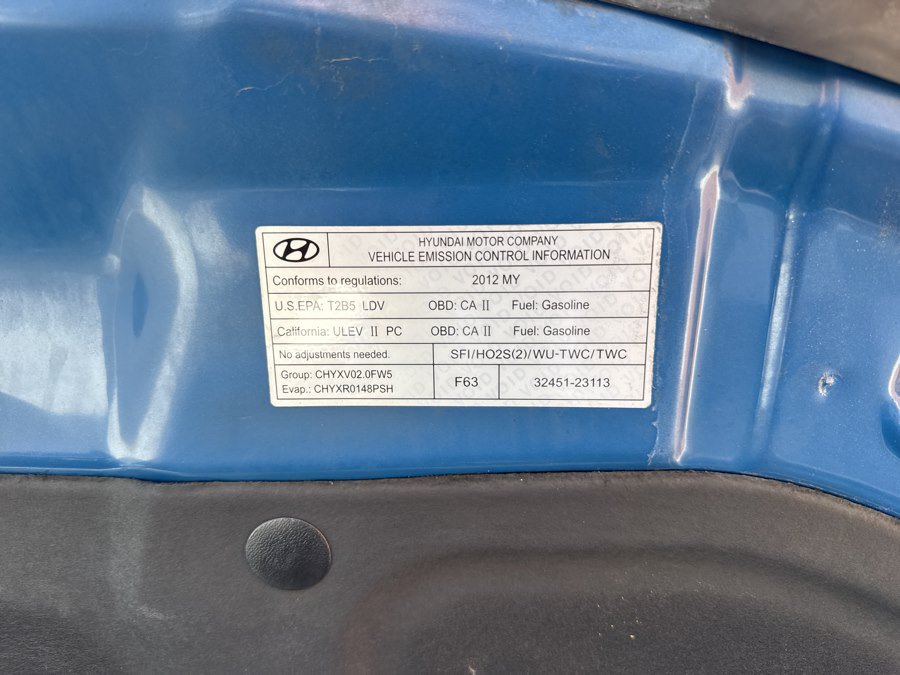 Used 2012 Hyundai Elantra GLS FWD image 33