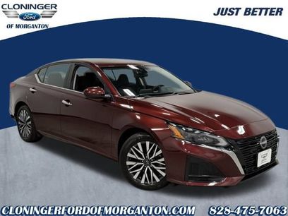 Used 2023 Nissan Altima 2.5 SV