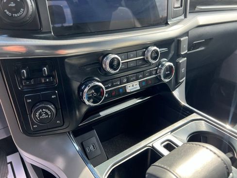 Used 2024 Ford F150 Lariat w/ Tow/Haul Package image 25