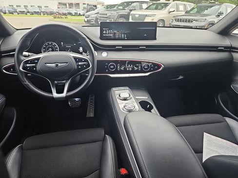 Used 2022 Genesis GV70 2.5T w/ Sport Prestige Package AWD/4WD image 10
