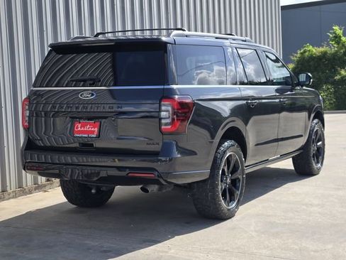 Used 2023 Ford Expedition Max Limited image 11
