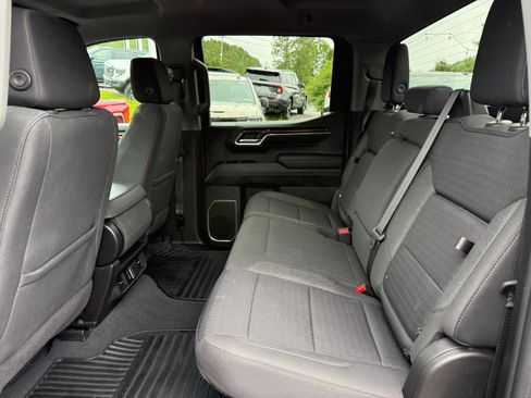 Used 2023 GMC Sierra 1500 Elevation AWD/4WD image 16