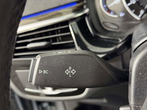 Used 2019 BMW 540i xDrive image 21