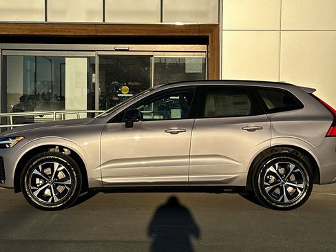 New 2026 Volvo XC60 B5 Core image 5