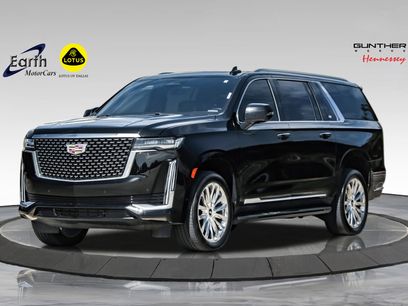 Used 2021 Cadillac Escalade ESV Premium Luxury w/ LPO, Illumination Package