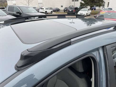 Used 2024 Subaru Crosstrek 2.0i Premium image 19