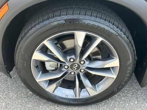 Certified 2024 INFINITI QX60 Luxe w/ Performance Audio Package FWD image 29