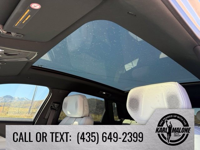 Used 2024 Cadillac Lyriq Luxury AWD/4WD image 24