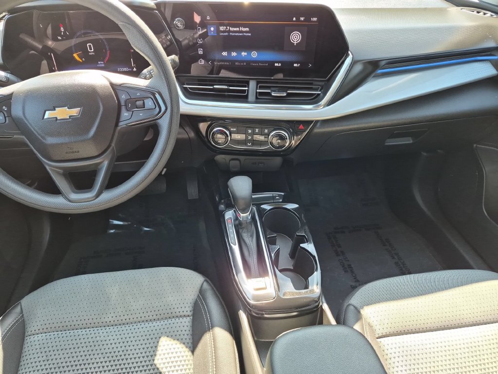 Used 2026 Chevrolet Trax LT FWD image 24
