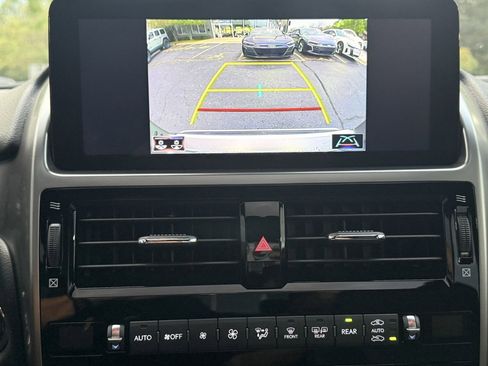 Used 2023 Lexus GX 460 Premium image 41