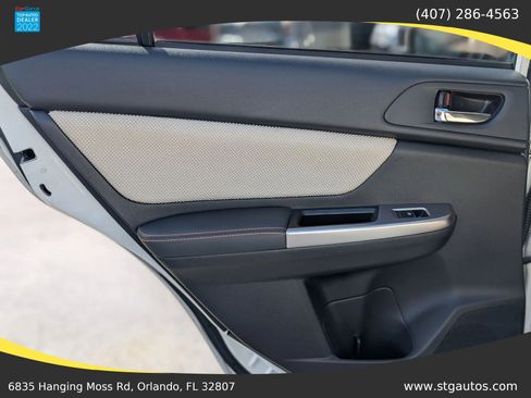 Used 2017 Subaru Crosstrek 2.0i Premium w/ Moonroof Package image 15