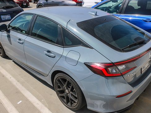 Used 2024 Honda Civic Sport image 12