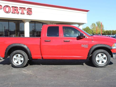 Used 2020 RAM 1500 Tradesman w/ Tradesman SXT Package RWD image 3