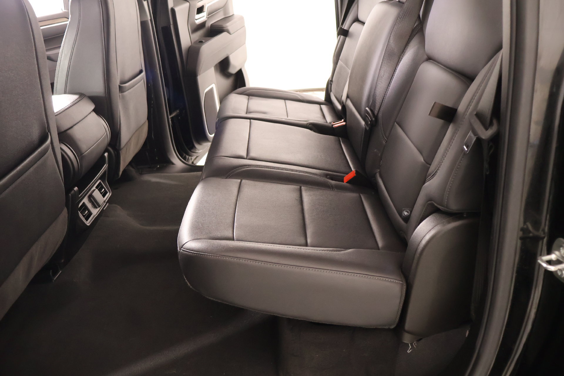 Used 2025 Chevrolet Silverado 1500 LT w/ All Star Edition Plus AWD/4WD image 13