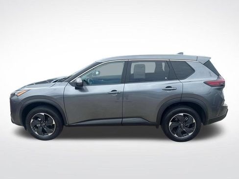 Used 2024 Nissan Rogue SV AWD/4WD image 6