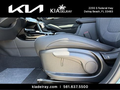 New 2026 Kia Seltos S FWD image 16