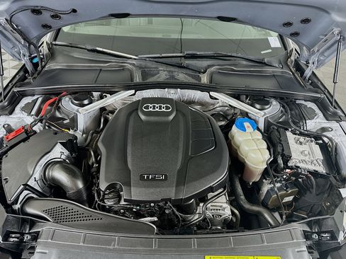 Used 2017 Audi A4 2.0T Premium image 33