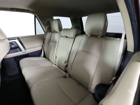 Used 2013 Toyota 4Runner SR5 w/ Premium Pkg AWD/4WD image 15