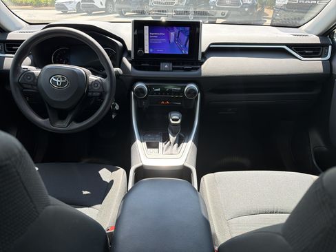 Certified 2023 Toyota RAV4 LE FWD image 4