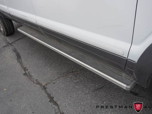 Used 2011 Ford F350 Lariat w/ Lariat Interior Pkg image 7