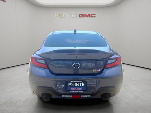Used 2024 Toyota GR86 Premium RWD image 4