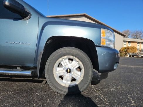 Used 2011 Chevrolet Silverado 1500 LT w/ All-Star Edition image 12